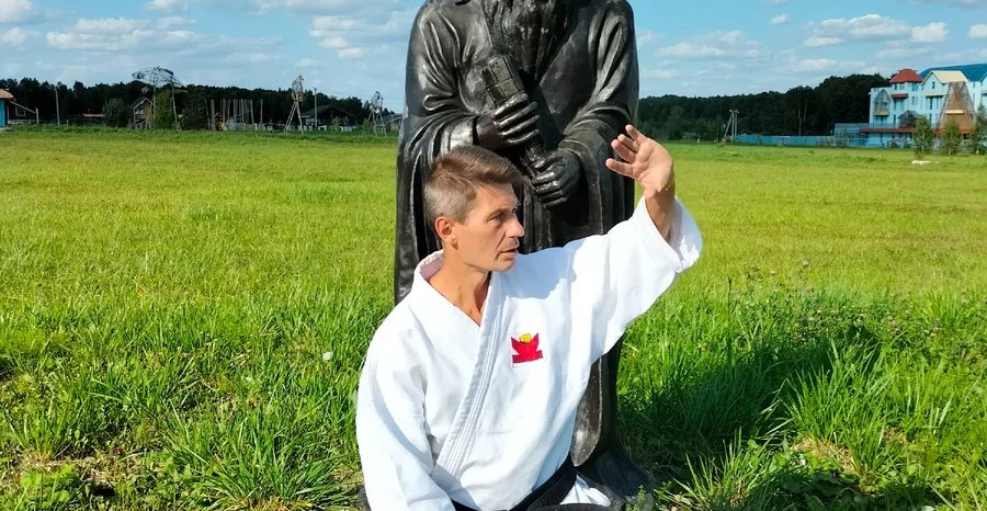 Обложка: Айкитэ