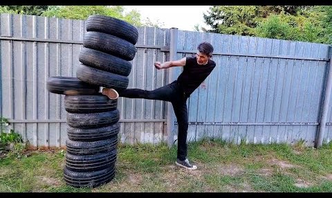 YouTube: Самый опасный удар ногой - Тоби Уширо-гери. Удар ногой назад в прыжке с разворота.
